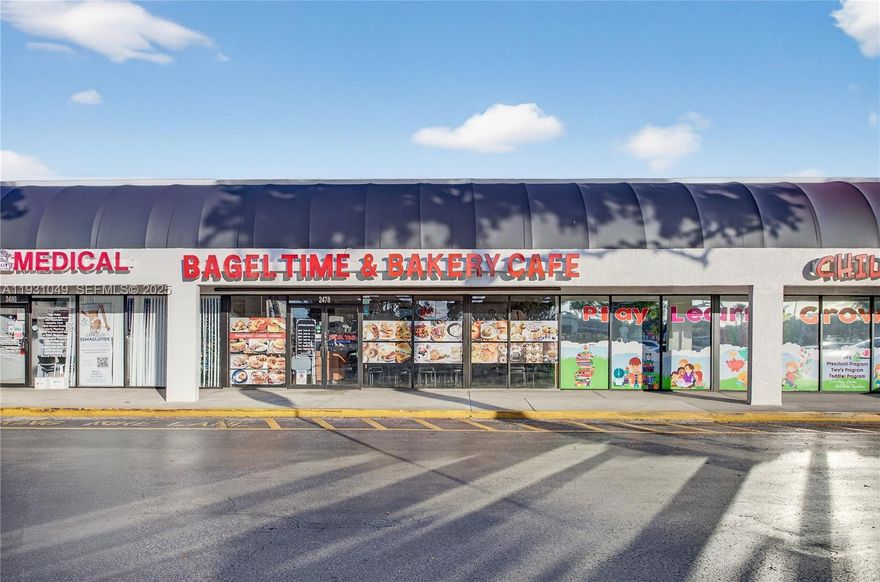 Impeccable high volume Bagel Shop in Margate 30 yrs with high traffic location hours & strong local reputation, street visibility with established customer base, turnkey. Ideal if you want a business with street visibility in busy plaza. There is a Taco Bell and Festival Supermarket and other retail businesses. By appointment only 3:30 pm or later.