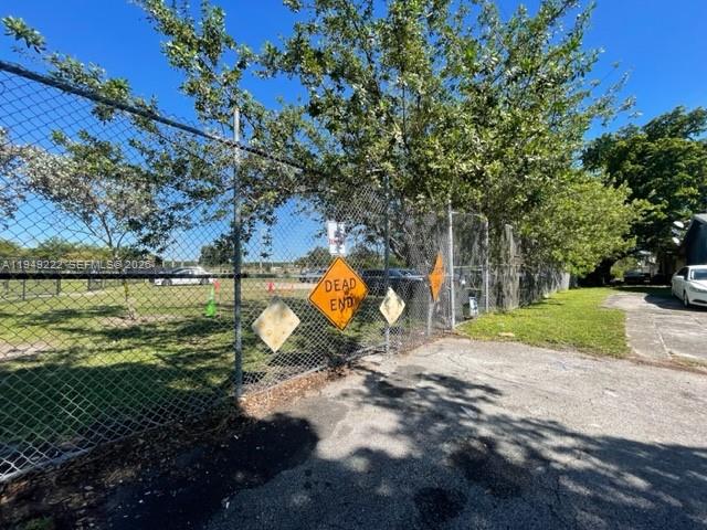 FT LAUDERDALE ESTATES 1ST - Residential Income