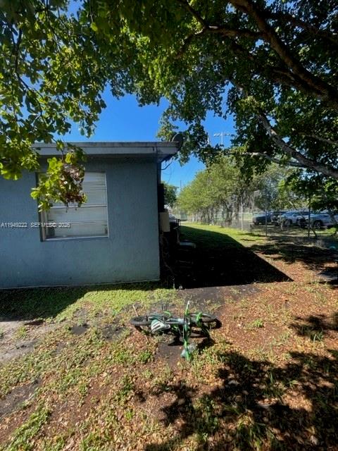 FT LAUDERDALE ESTATES 1ST - Residential Income