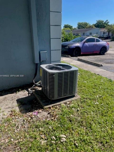 FT LAUDERDALE ESTATES 1ST - Residential Income