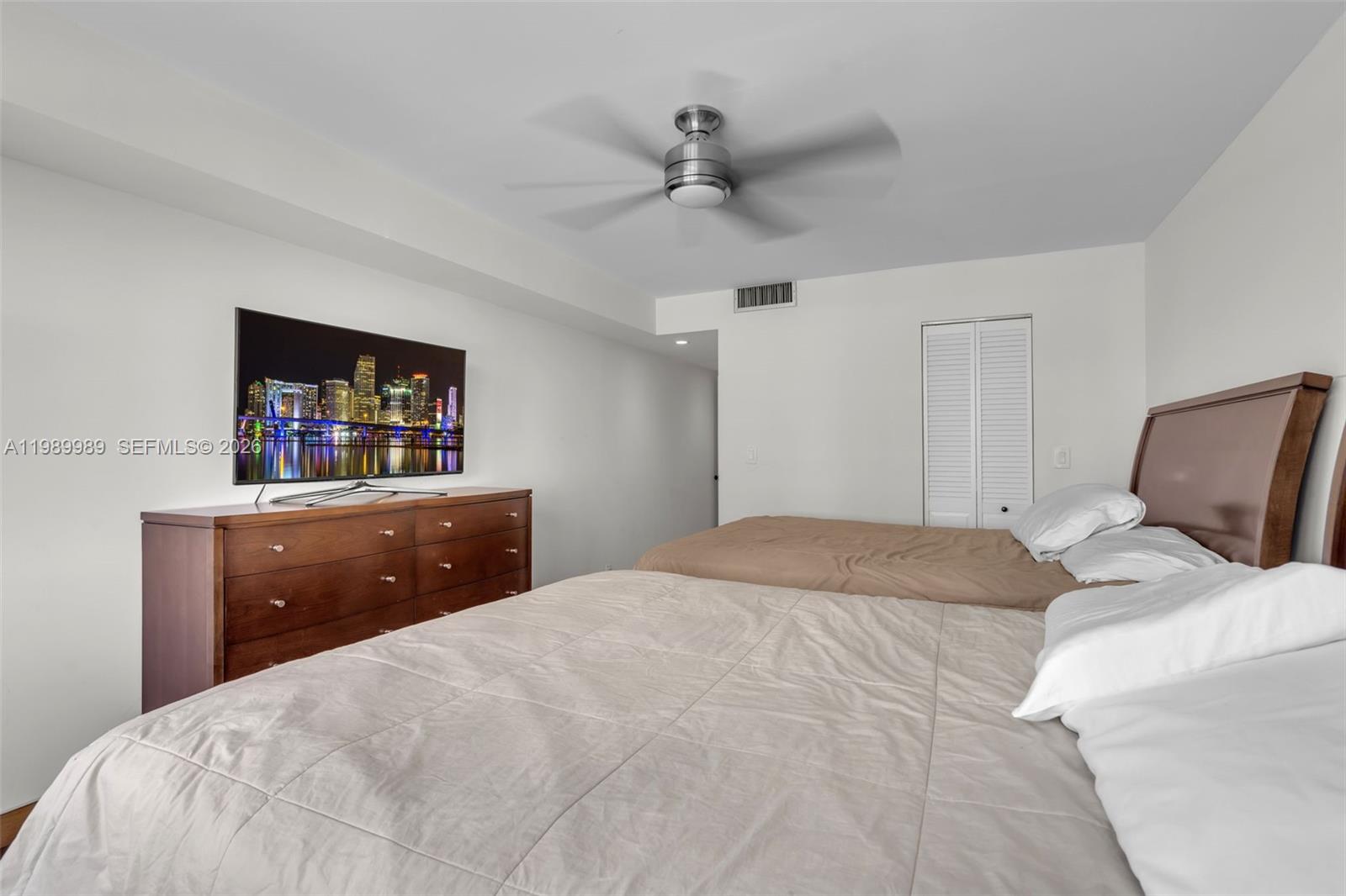 THE CLIPPER AT BISC COVE - Residential