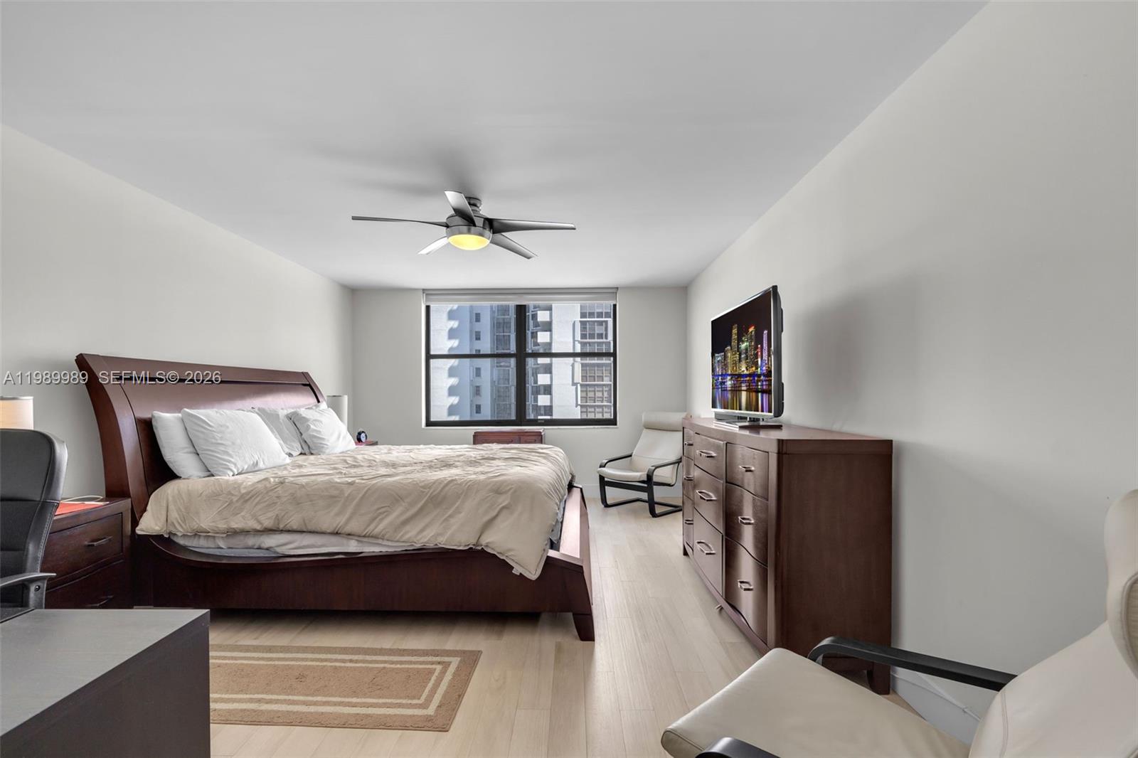 THE CLIPPER AT BISC COVE - Residential