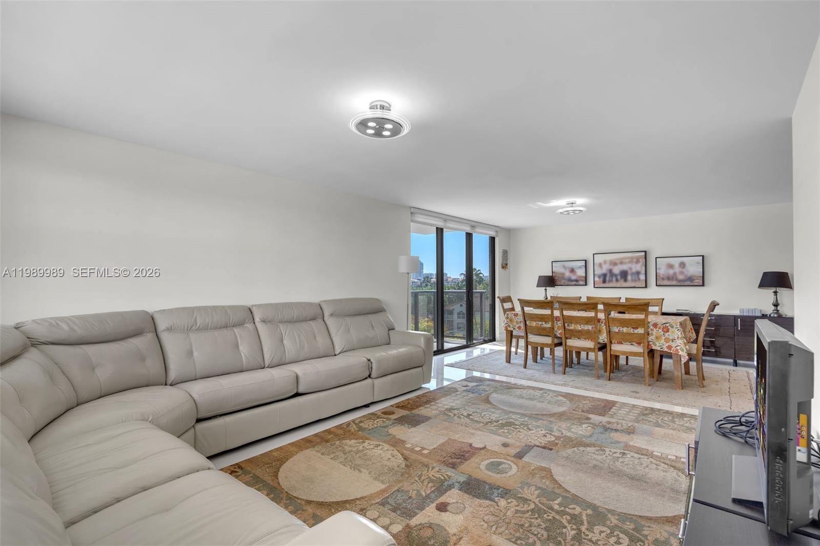 THE CLIPPER AT BISC COVE - Residential