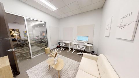 1501 Biscayne Blvd INT , FL 33132