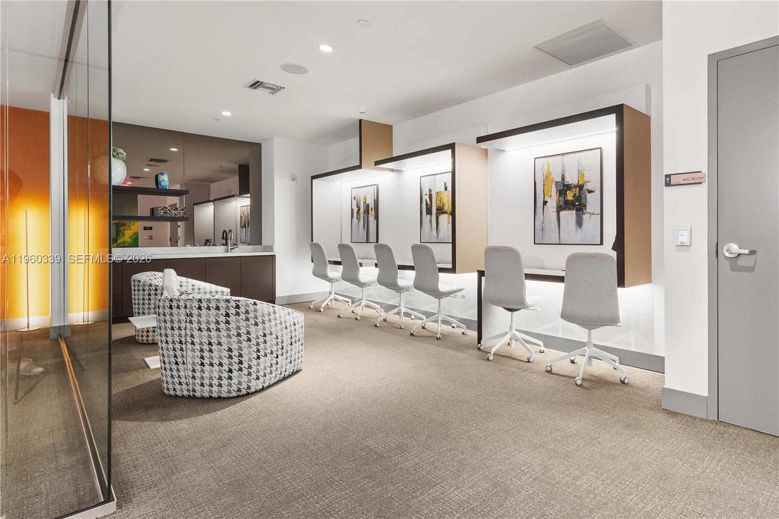 5350 PARK CONDO - Residential