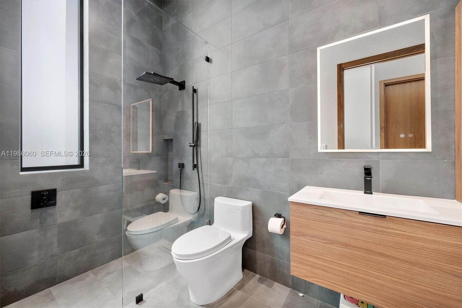 MIAMI SHORES BAY VIEW - Residential