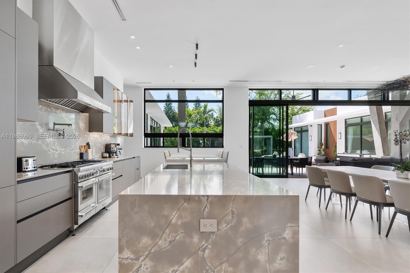 MIAMI SHORES BAY VIEW - Residential