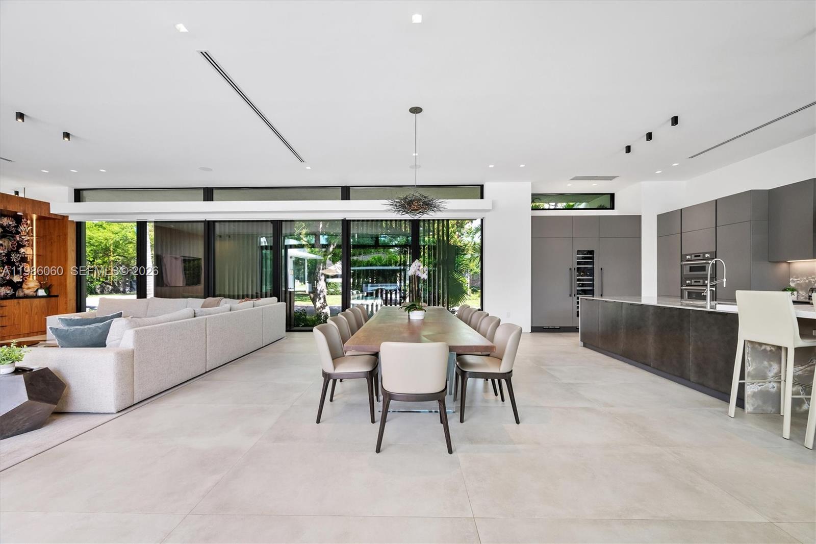 MIAMI SHORES BAY VIEW - Residential