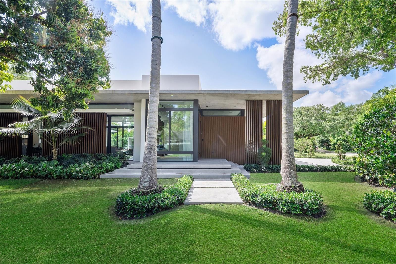 MIAMI SHORES BAY VIEW - Residential