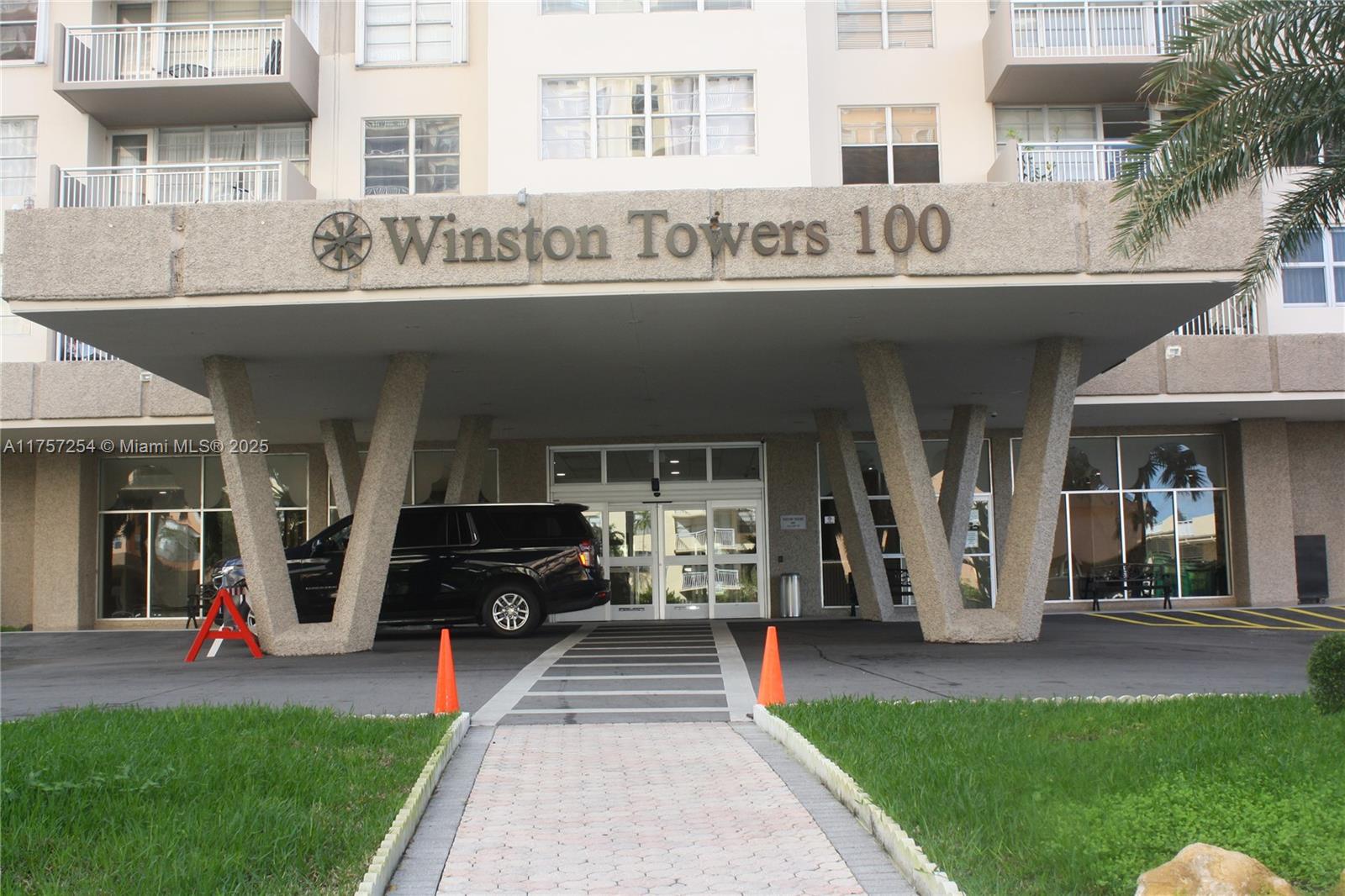 Property for Sale at 250 174th St 1809, Sunny Isles Beach, Miami-Dade County, Florida - Bedrooms: 2 
Bathrooms: 2  - $490,000