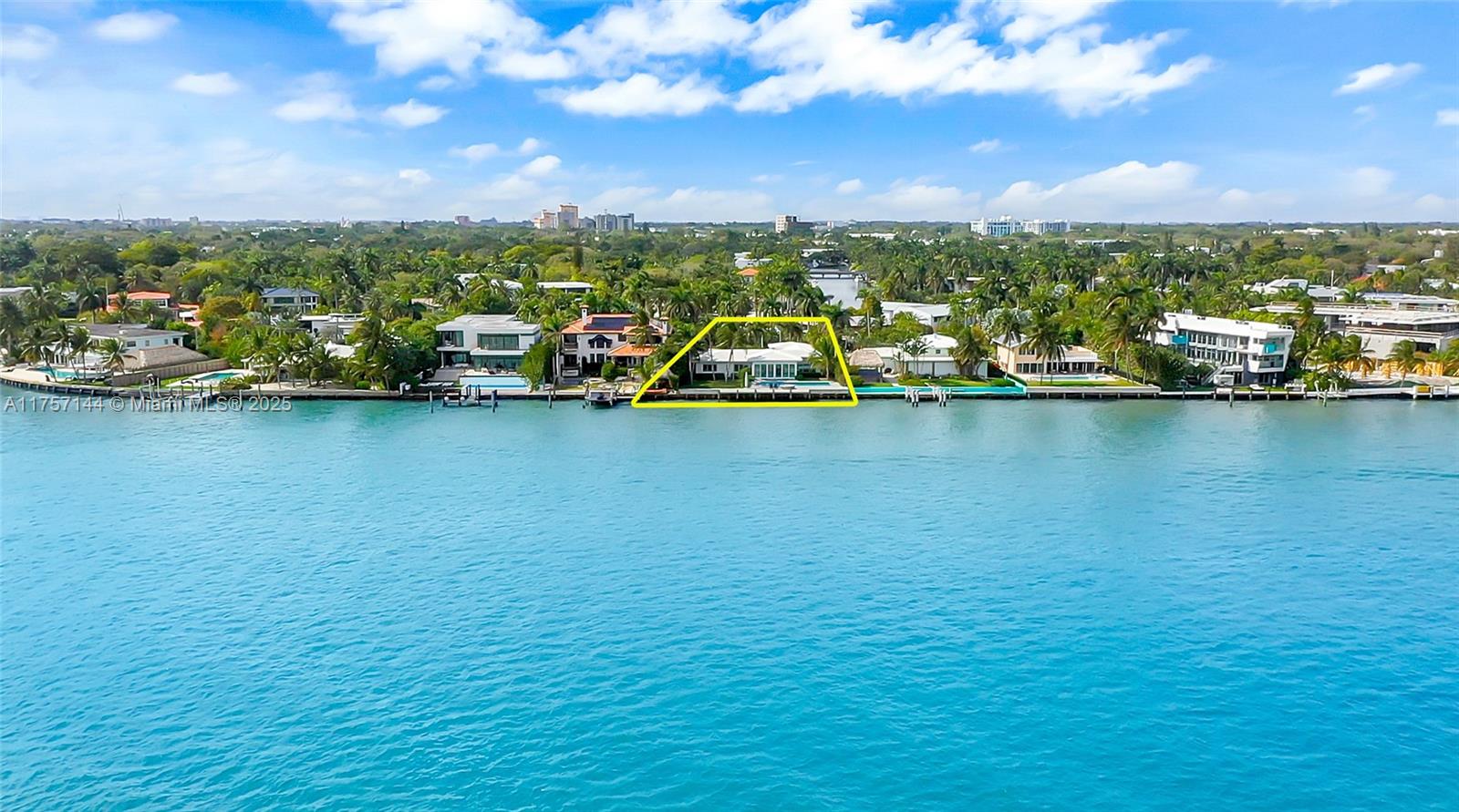 PRIME BAYFRONT LOCATION. with 95 ft on deep and quiet waters. 24/7 guard gated island. Currently a 4-bedroom single story house, updated in 2013 in moving condition., ready for occupancy until plans and permits are obtained. Land ready for re-development. Surrounded by newly constructed mansions in the 20-35 Mill range.
Magnificent 180 degrees views of Biscayne Bay, Miami Beach, and Miami skylights. Conveniently located near Miami Design District, Downtown, Airport, top private schools and shopping. Owner financing. Magnificent opportunity to acquired, live or built in a hard-to-find location!!