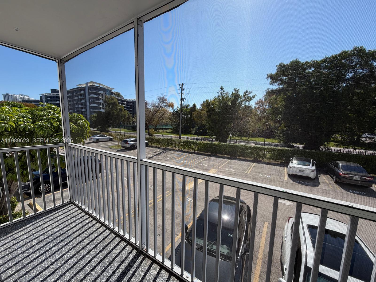 16950 W Dixie Hwy A-228 Hwy A228