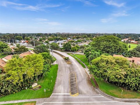 A home in Davie