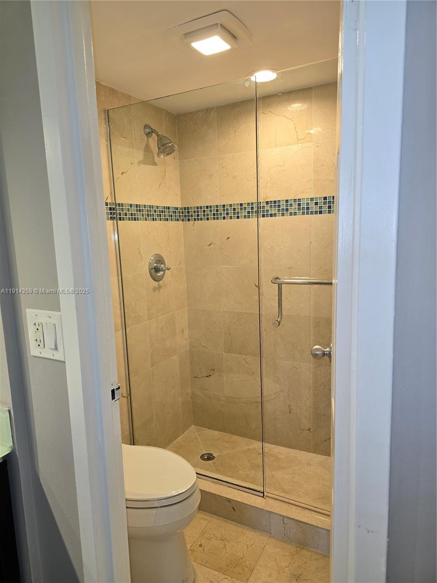 ARLEN HOUSE EAST CONDO - Residential Lease