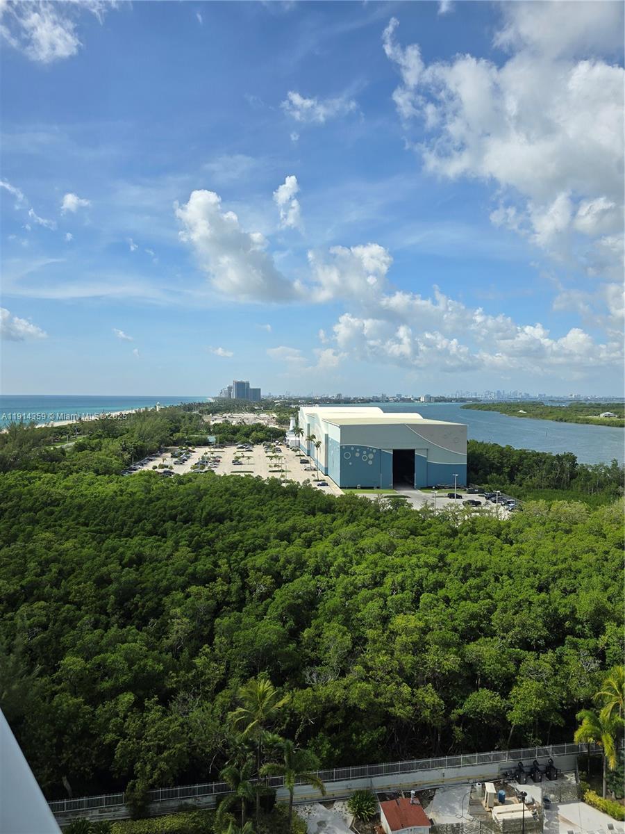 ARLEN HOUSE EAST CONDO - Residential Lease