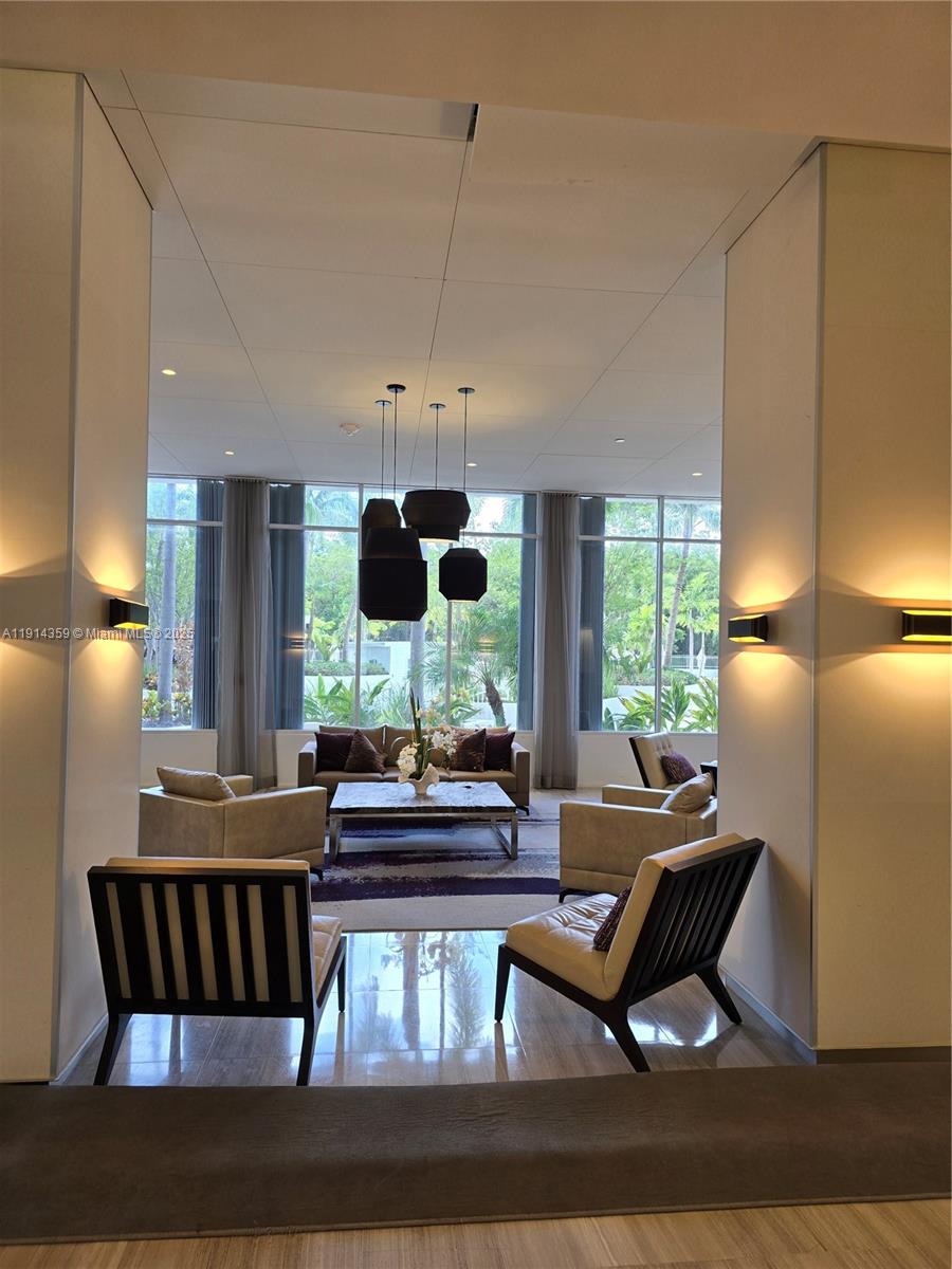 ARLEN HOUSE EAST CONDO - Residential Lease