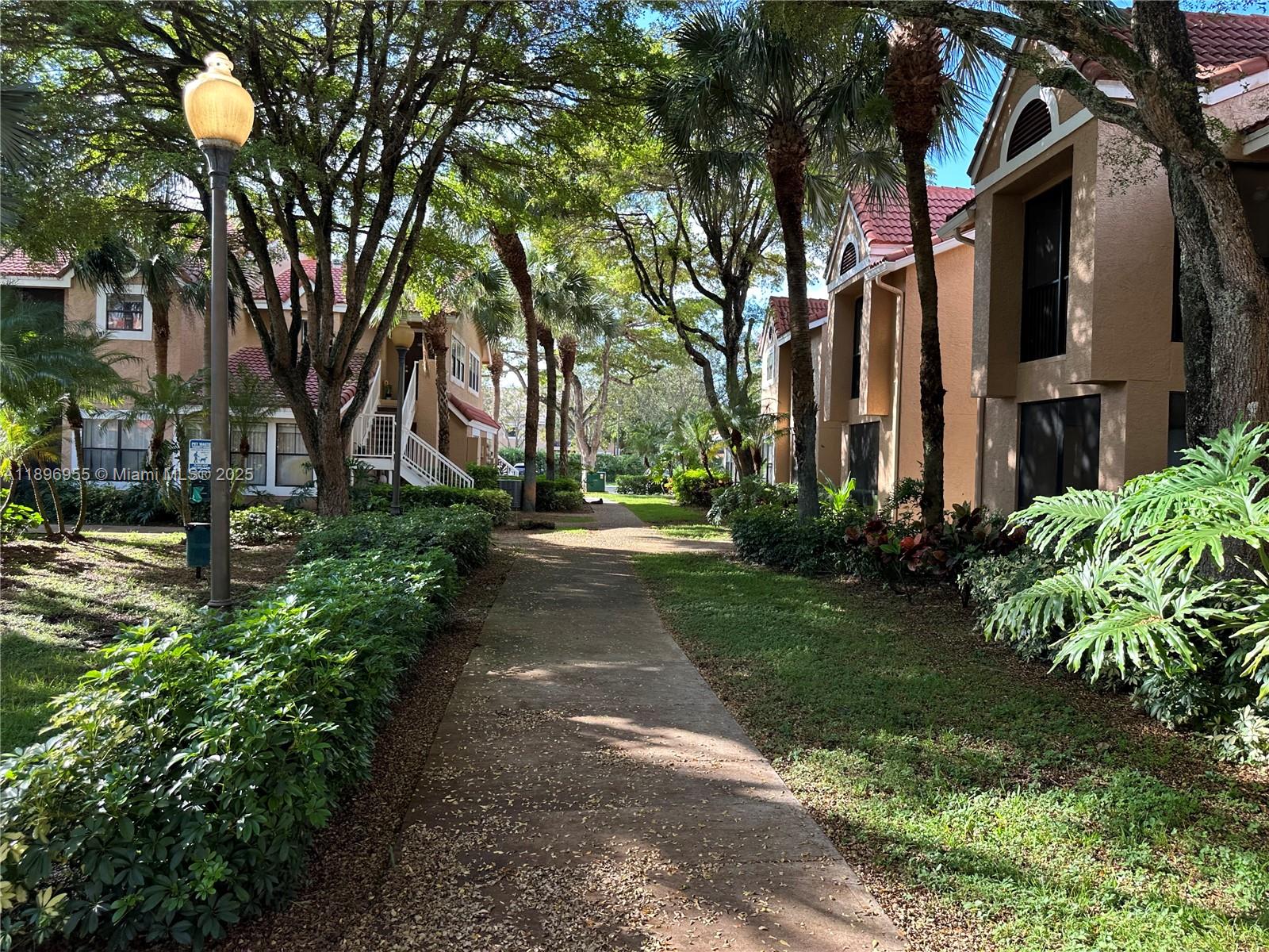 BISCAYNE BEACH CLUB CONDO - Residential Lease