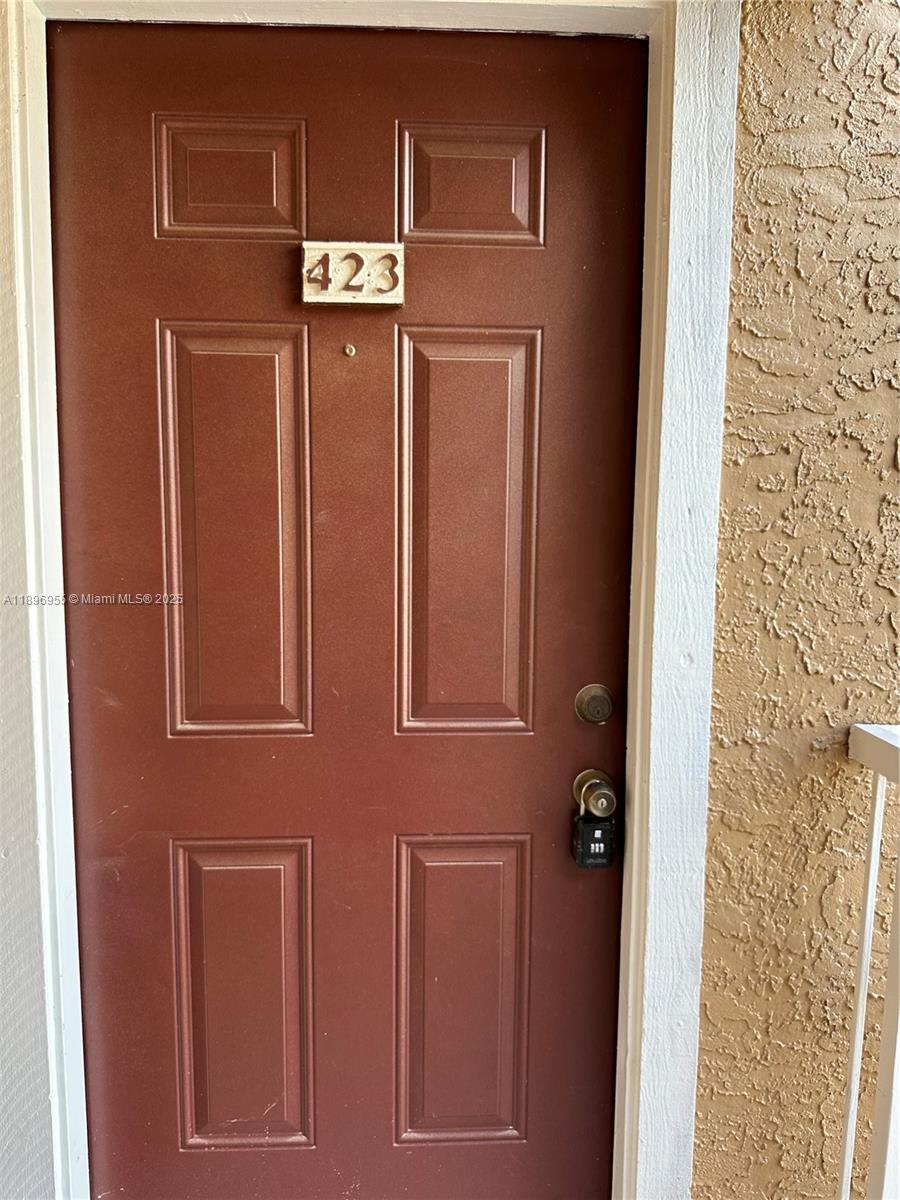 BISCAYNE BEACH CLUB CONDO - Residential Lease