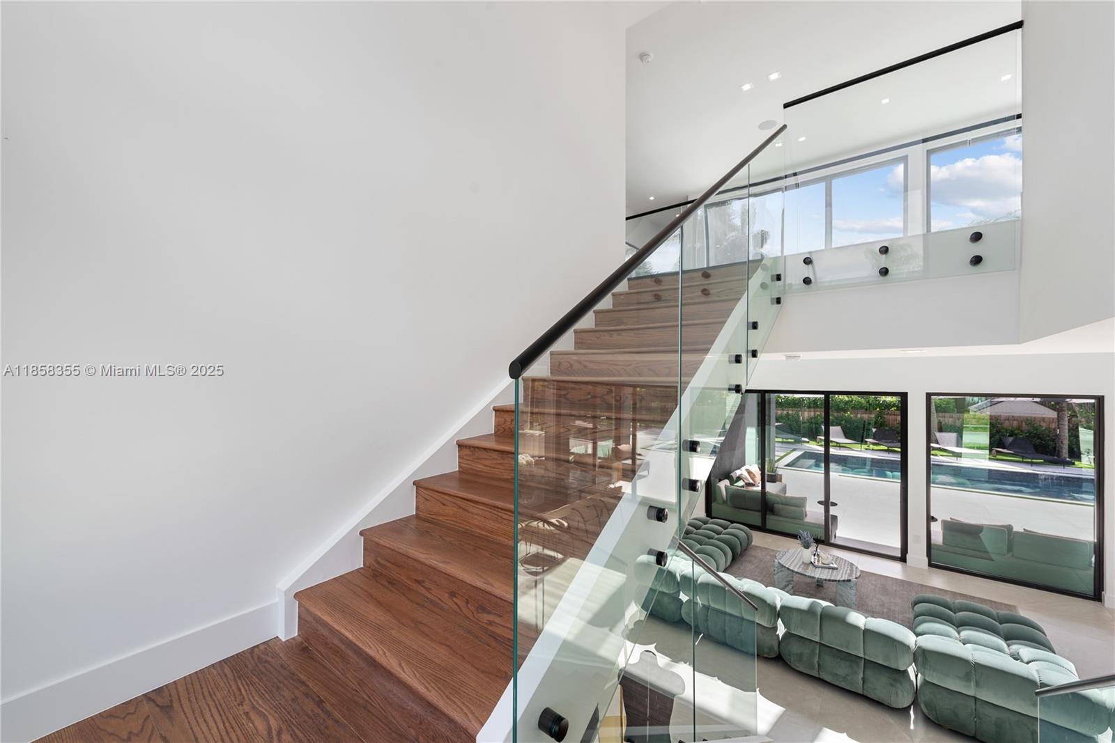 HIGHLAND WOODS SEC 4 - Residential Lease