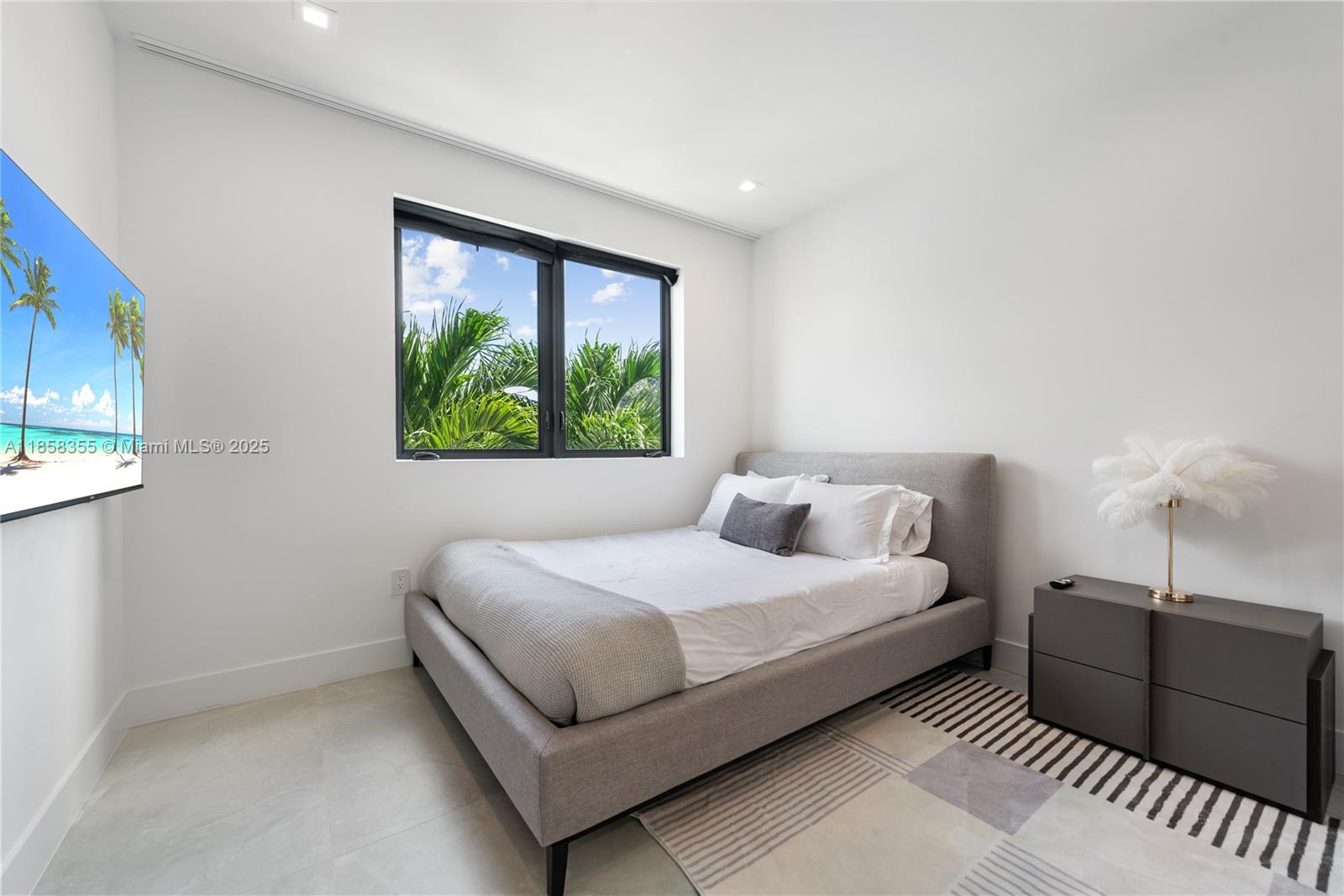 HIGHLAND WOODS SEC 4 - Residential Lease