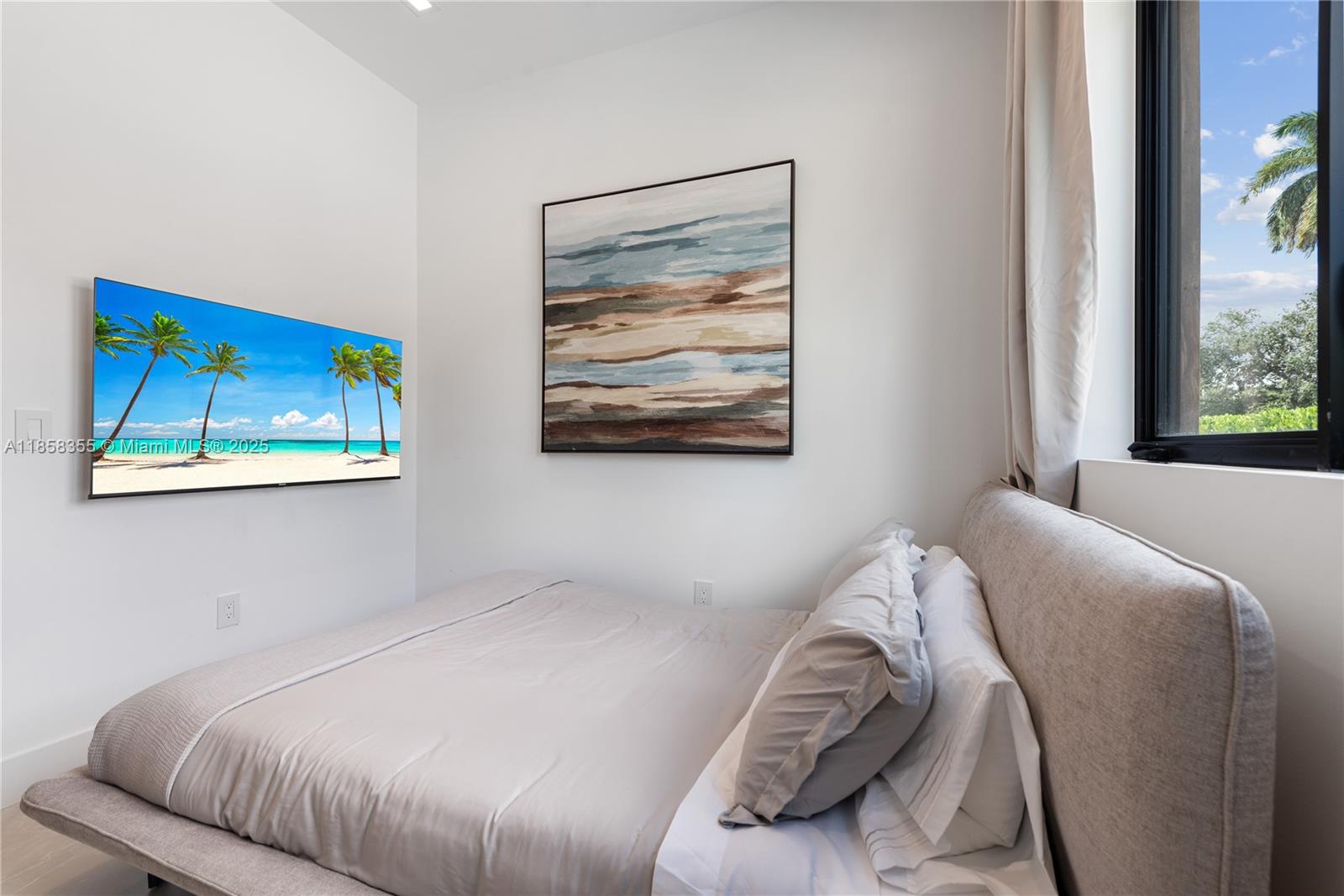 HIGHLAND WOODS SEC 4 - Residential Lease