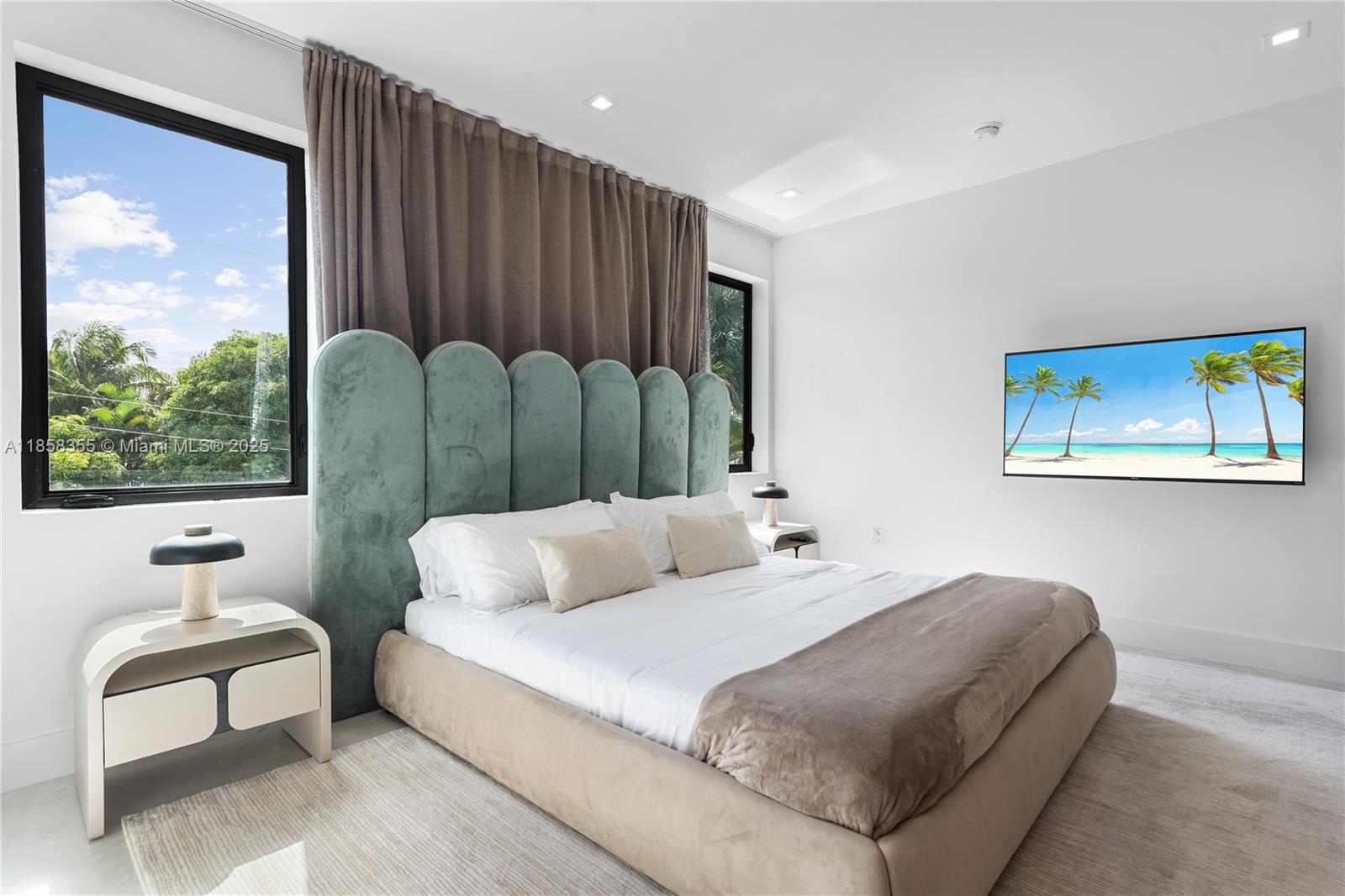 HIGHLAND WOODS SEC 4 - Residential Lease