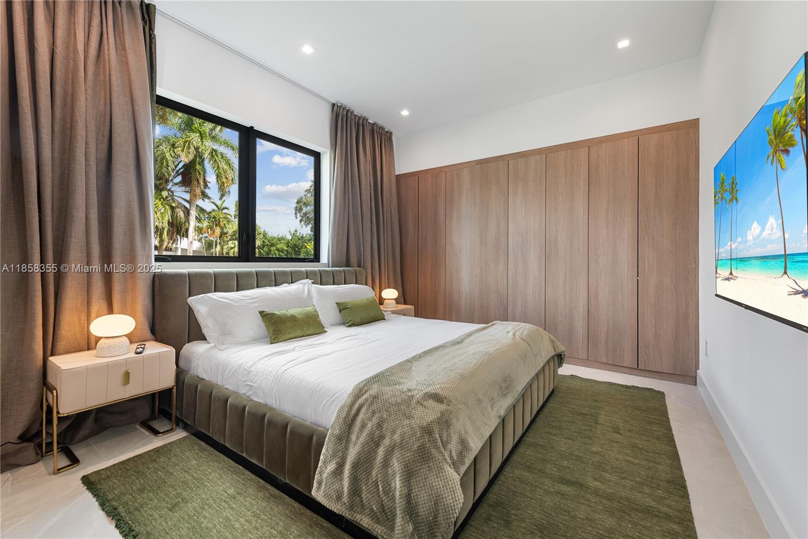 HIGHLAND WOODS SEC 4 - Residential Lease