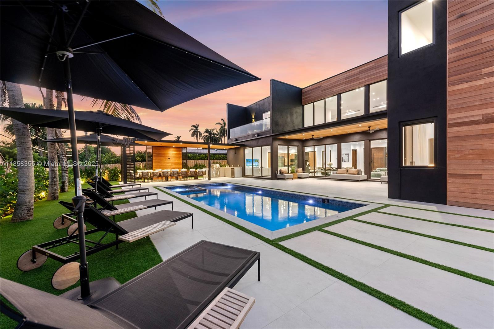 HIGHLAND WOODS SEC 4 - Residential Lease