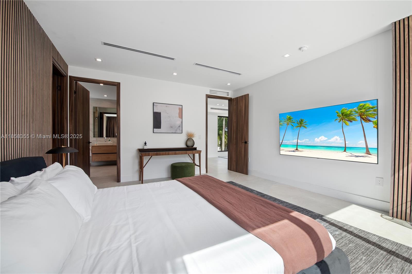 HIGHLAND WOODS SEC 4 - Residential Lease