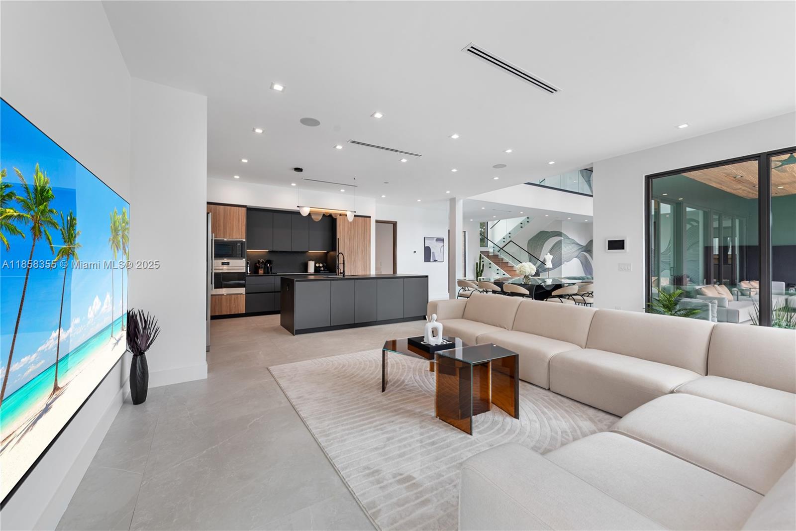 HIGHLAND WOODS SEC 4 - Residential Lease