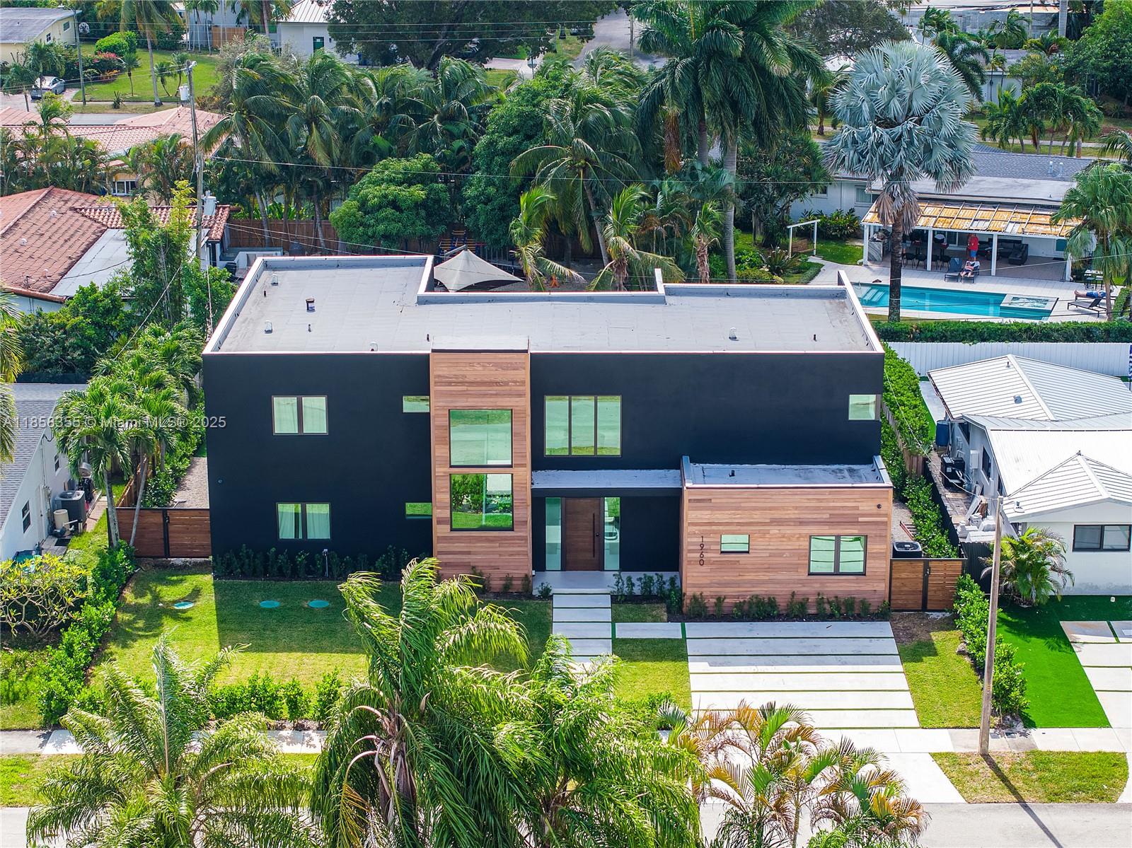 HIGHLAND WOODS SEC 4 - Residential Lease