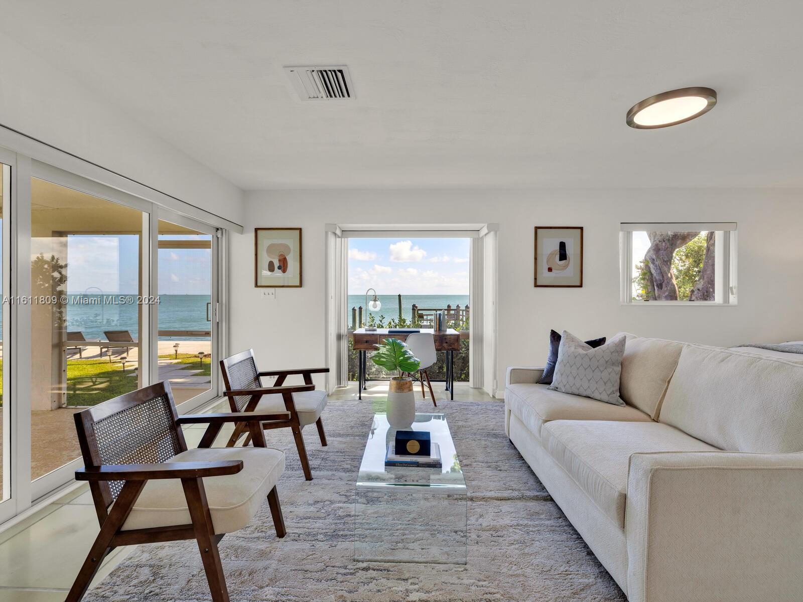 MASHTA ISLAND - Residential