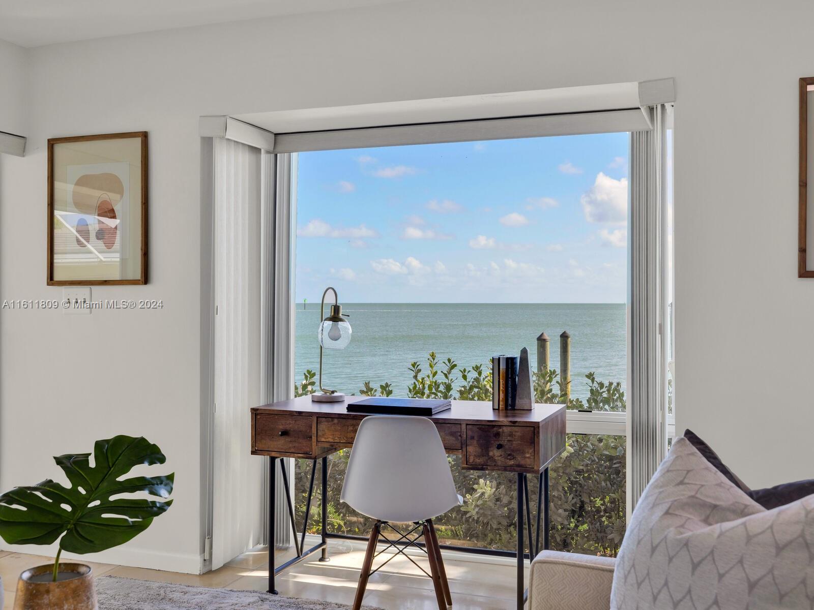 MASHTA ISLAND - Residential