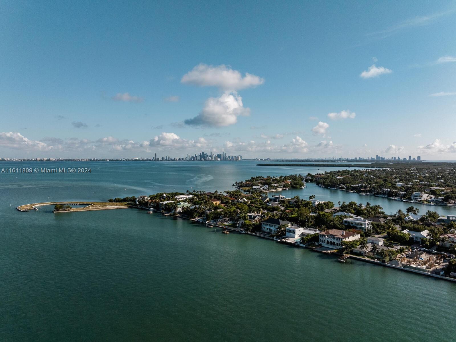 MASHTA ISLAND - Residential