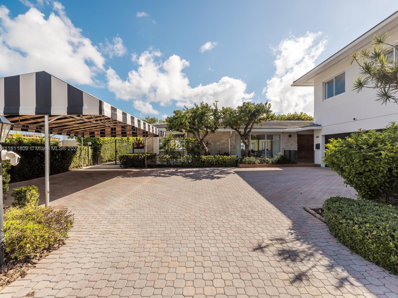 MASHTA ISLAND - Residential