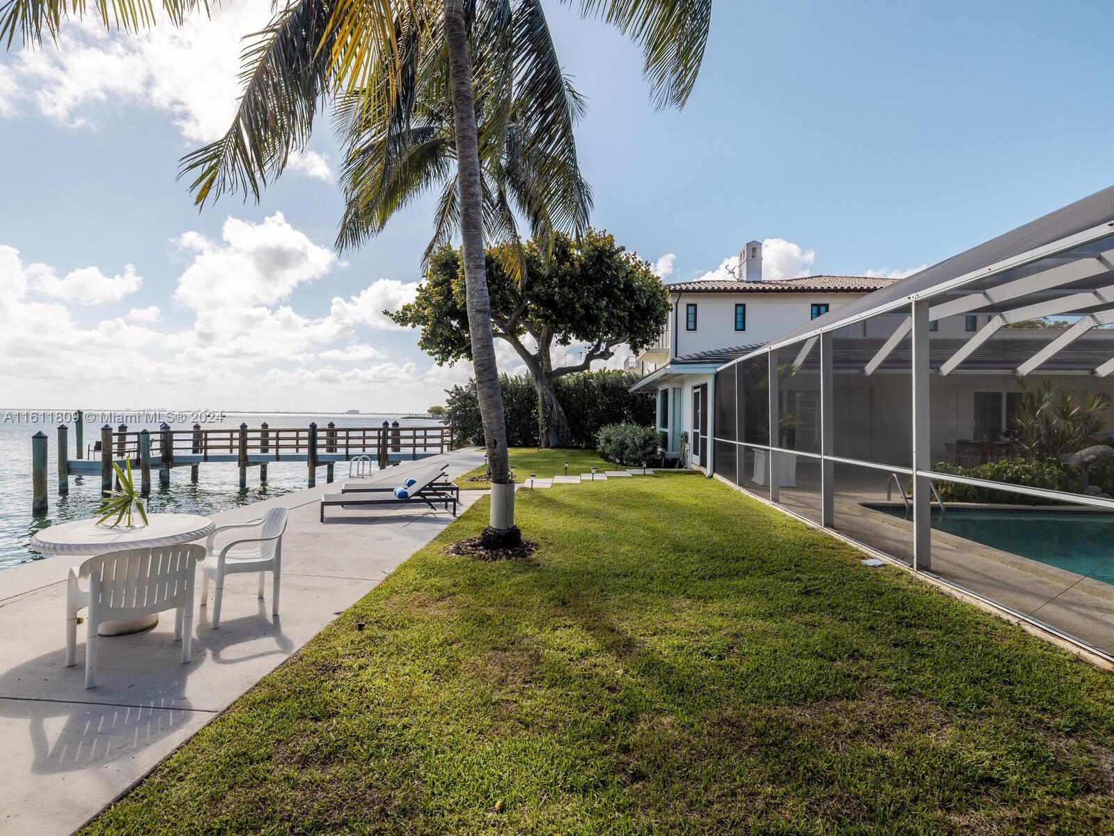 MASHTA ISLAND - Residential