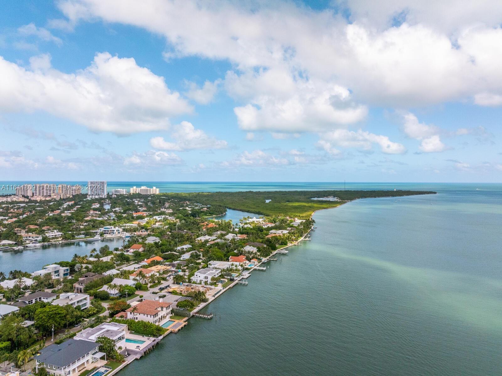 MASHTA ISLAND - Residential