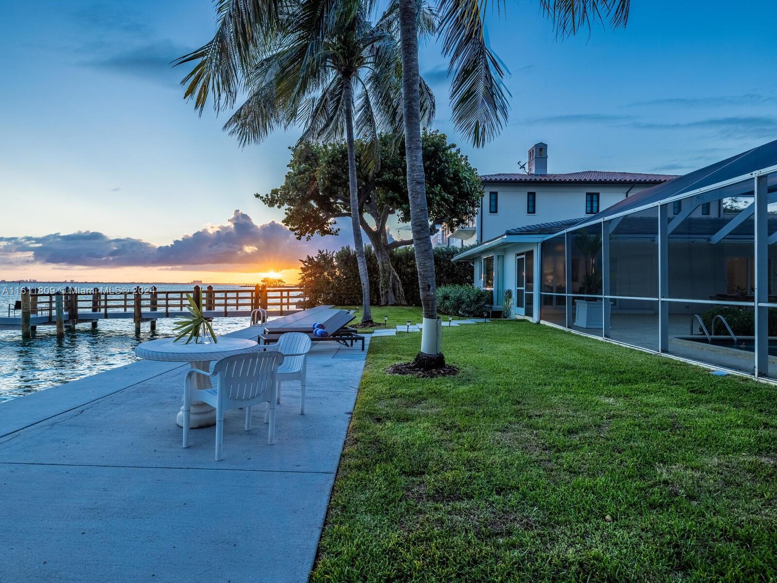 MASHTA ISLAND - Residential