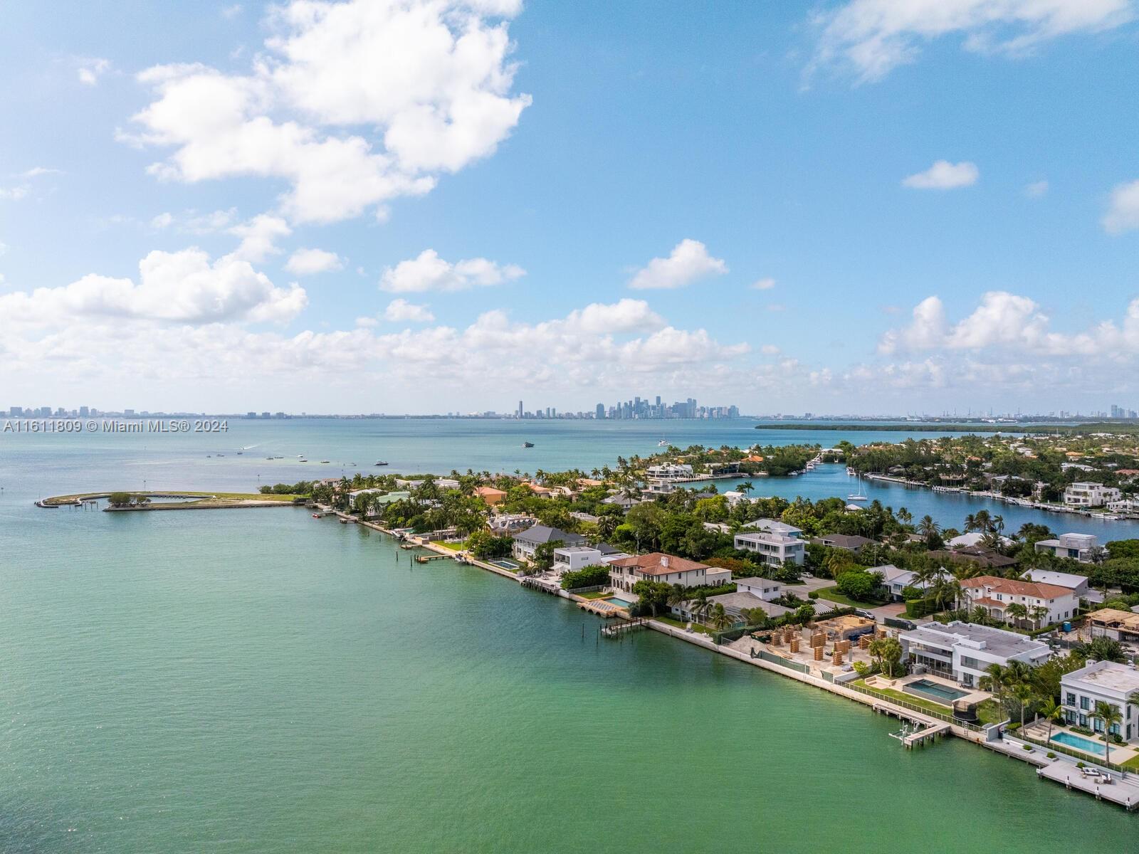 MASHTA ISLAND - Residential