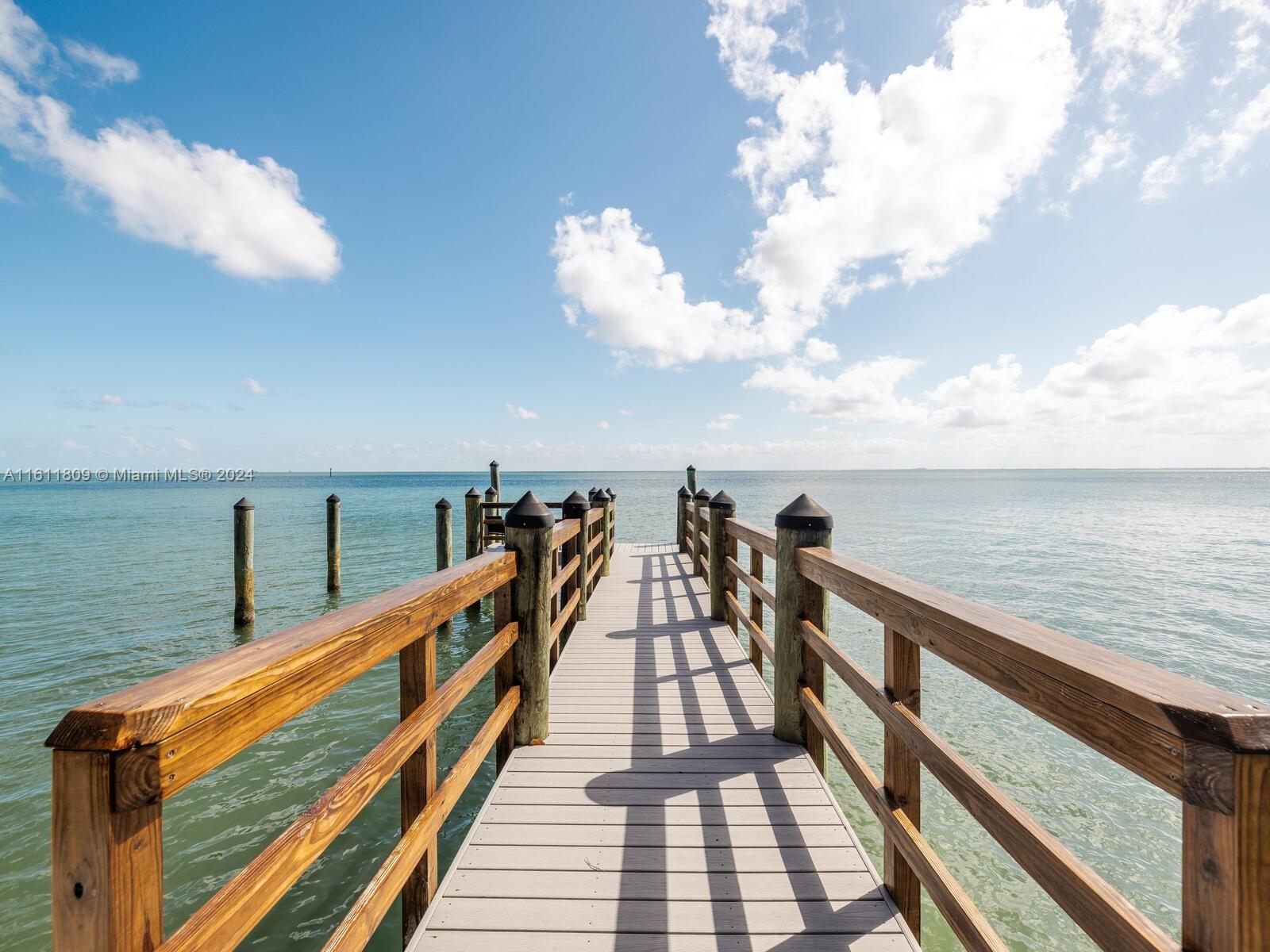 MASHTA ISLAND - Residential