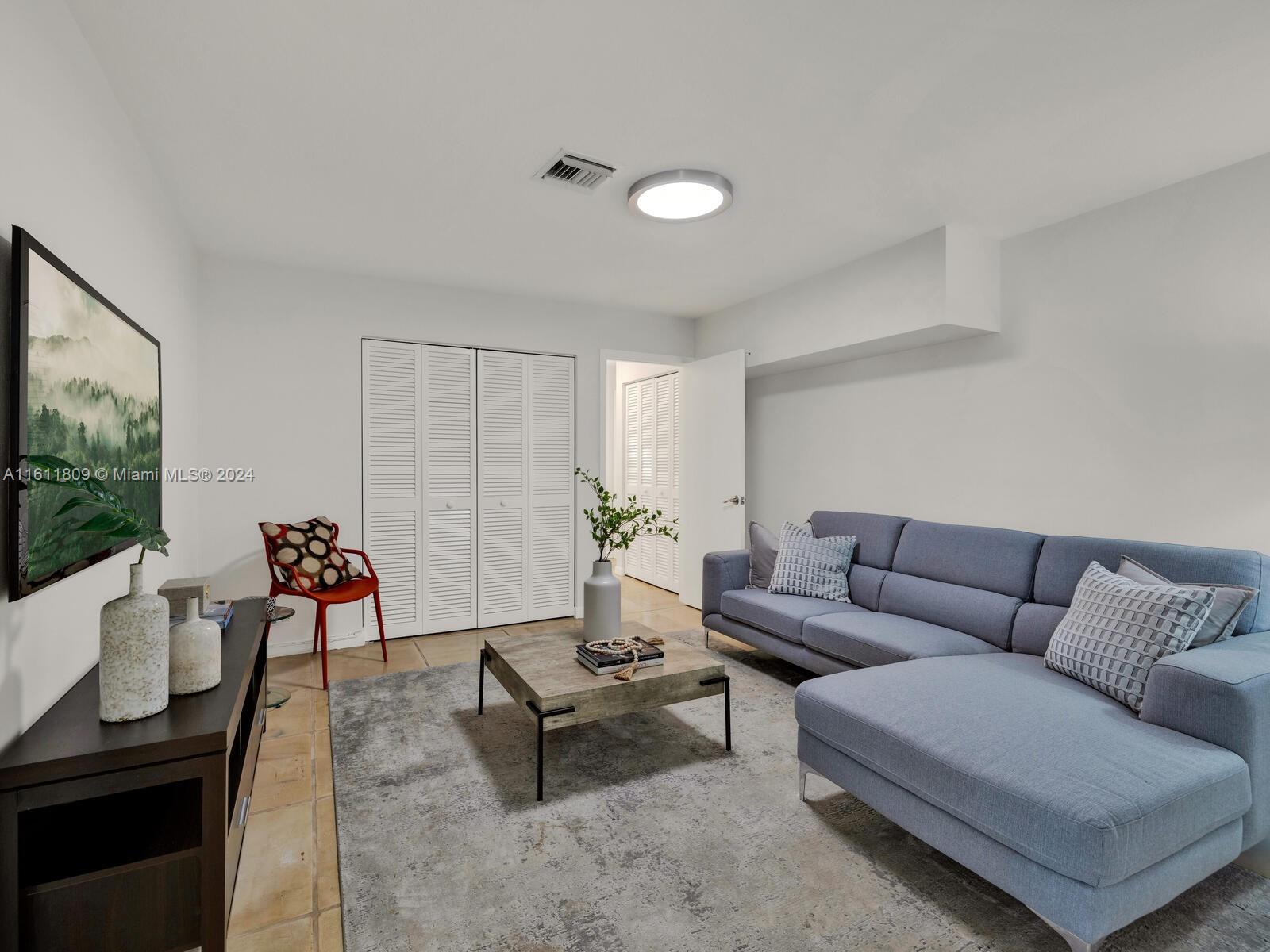 MASHTA ISLAND - Residential