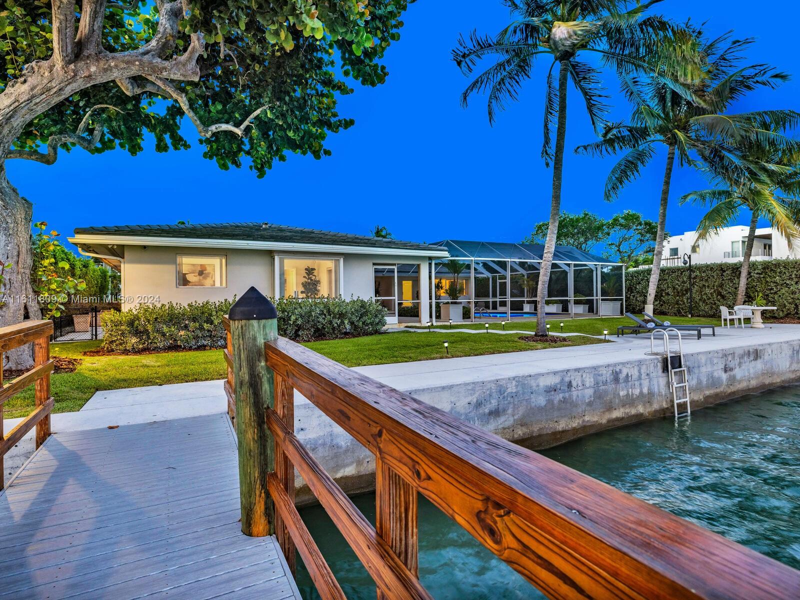 MASHTA ISLAND - Residential