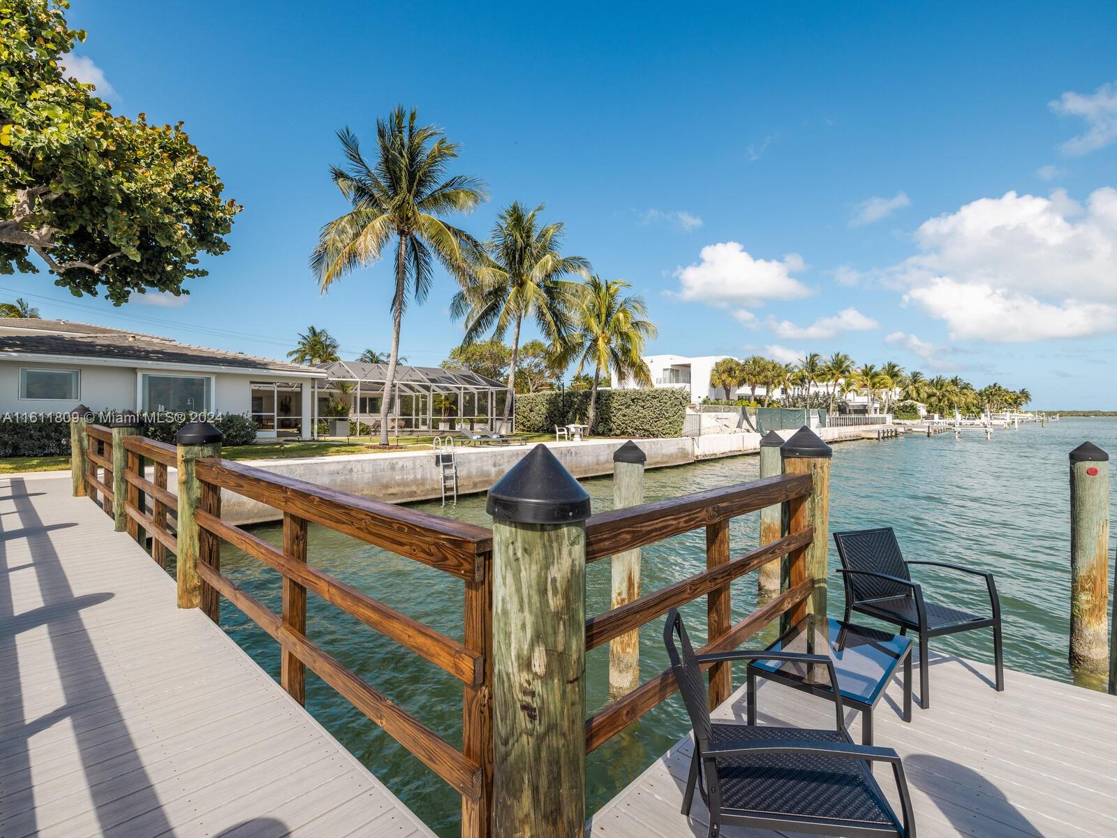 MASHTA ISLAND - Residential