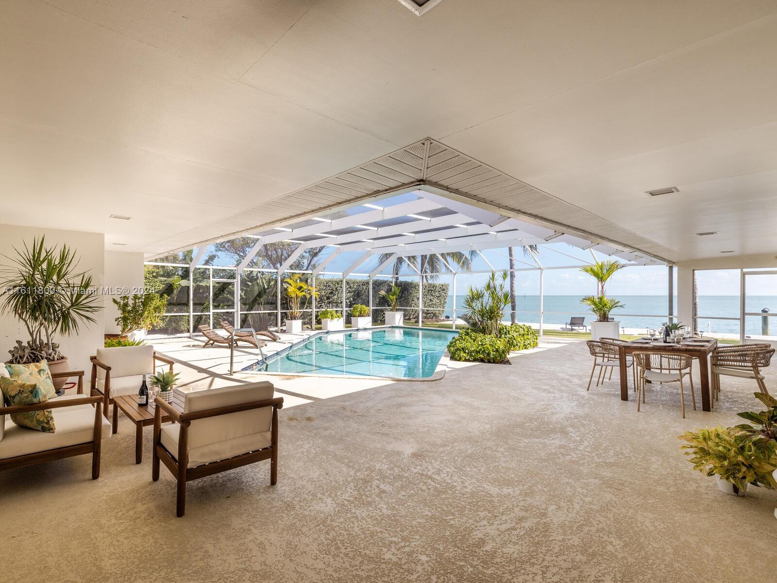 MASHTA ISLAND - Residential