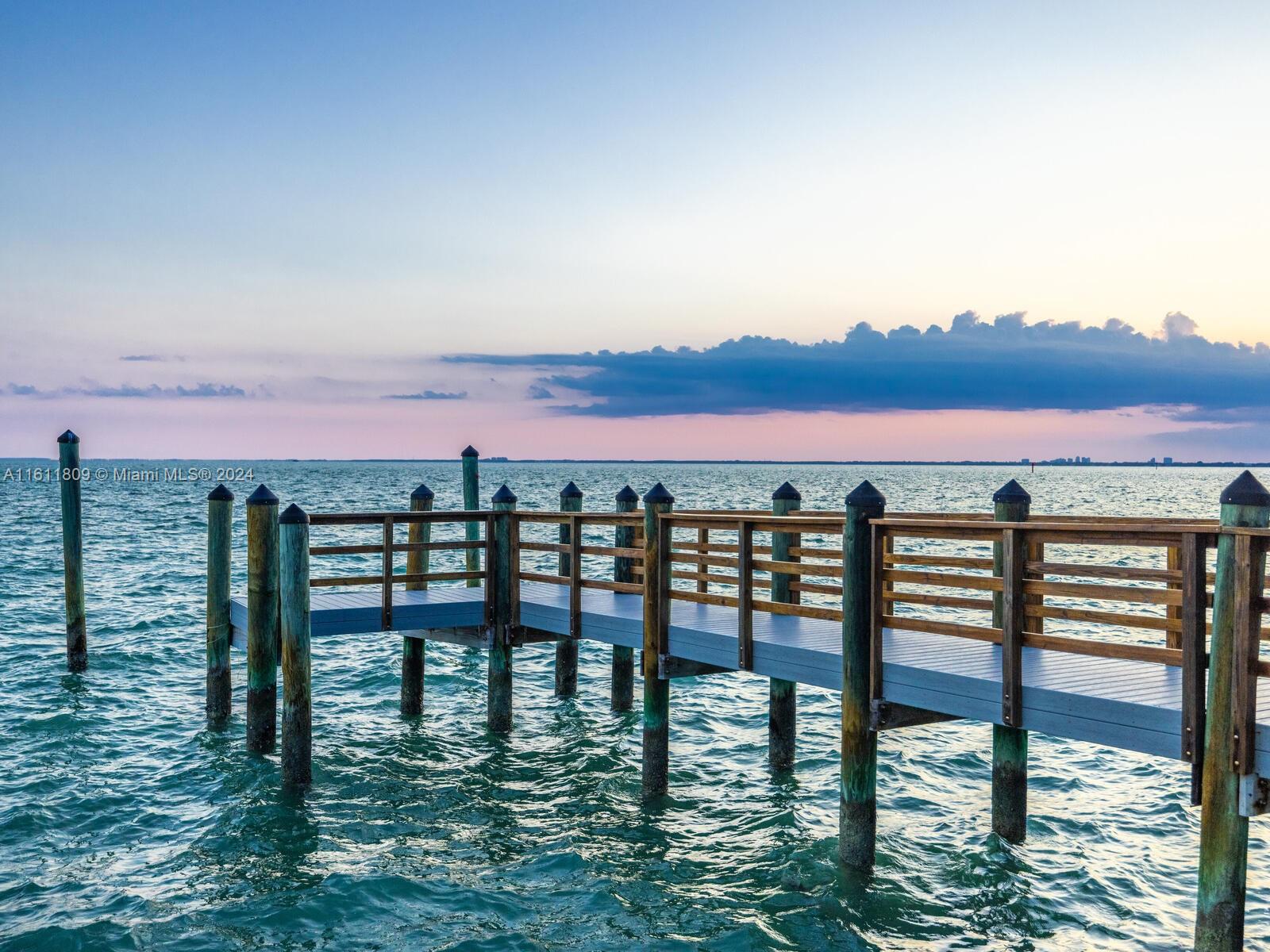 MASHTA ISLAND - Residential