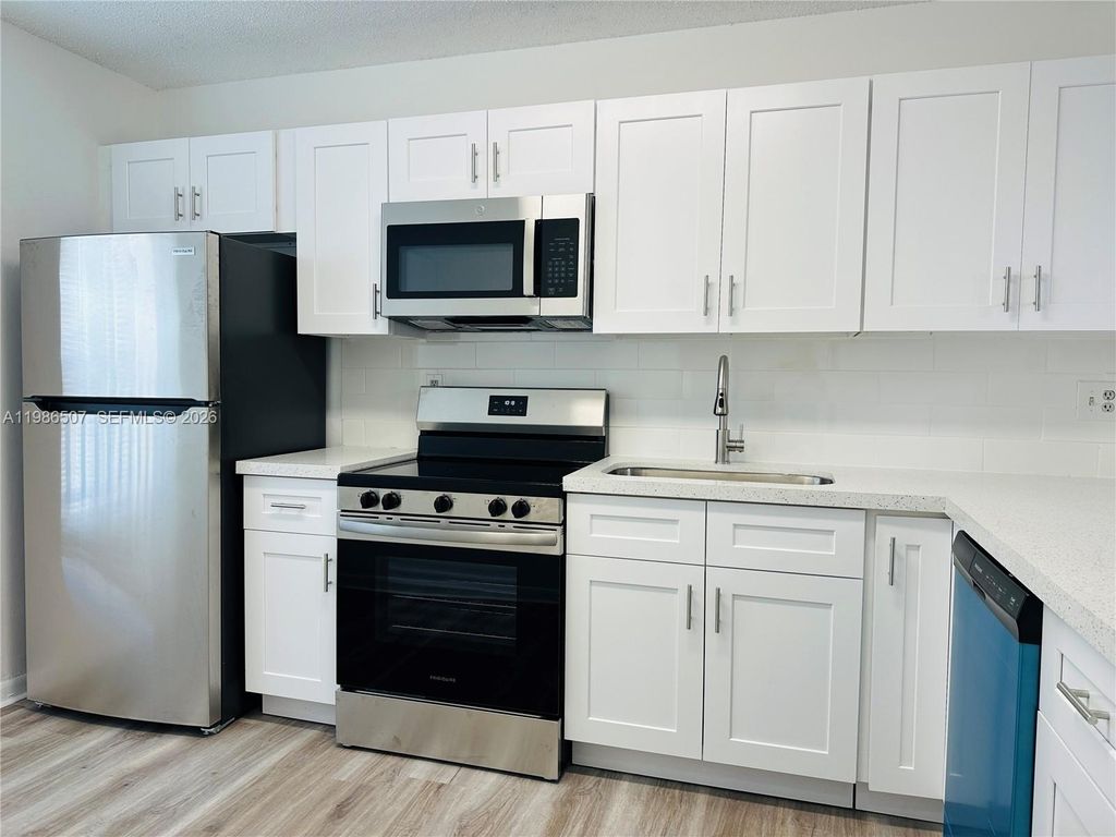 Photo of 8102 SW 21st Ct #8102, Miramar, FL 33025 (MLS # A11986507)