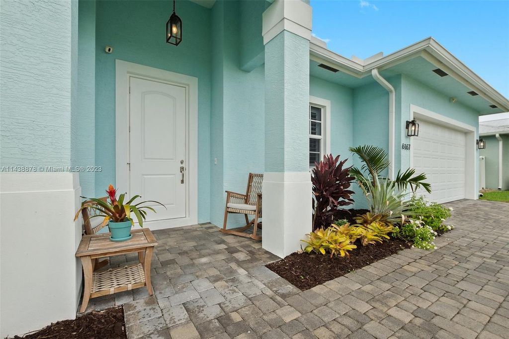 Photo of 6167 SE Amethyst Ter, Hobe Sound, FL 33455 (MLS # A11438878)