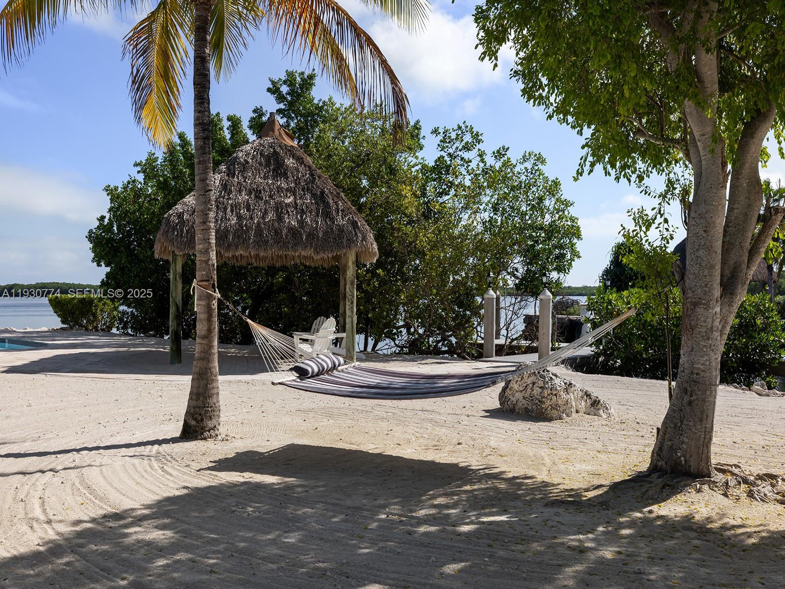 OCEAN ISLE ESTATE - Residential