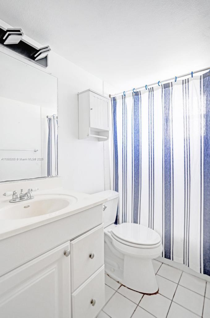 APPLE CREEK - Residential Lease