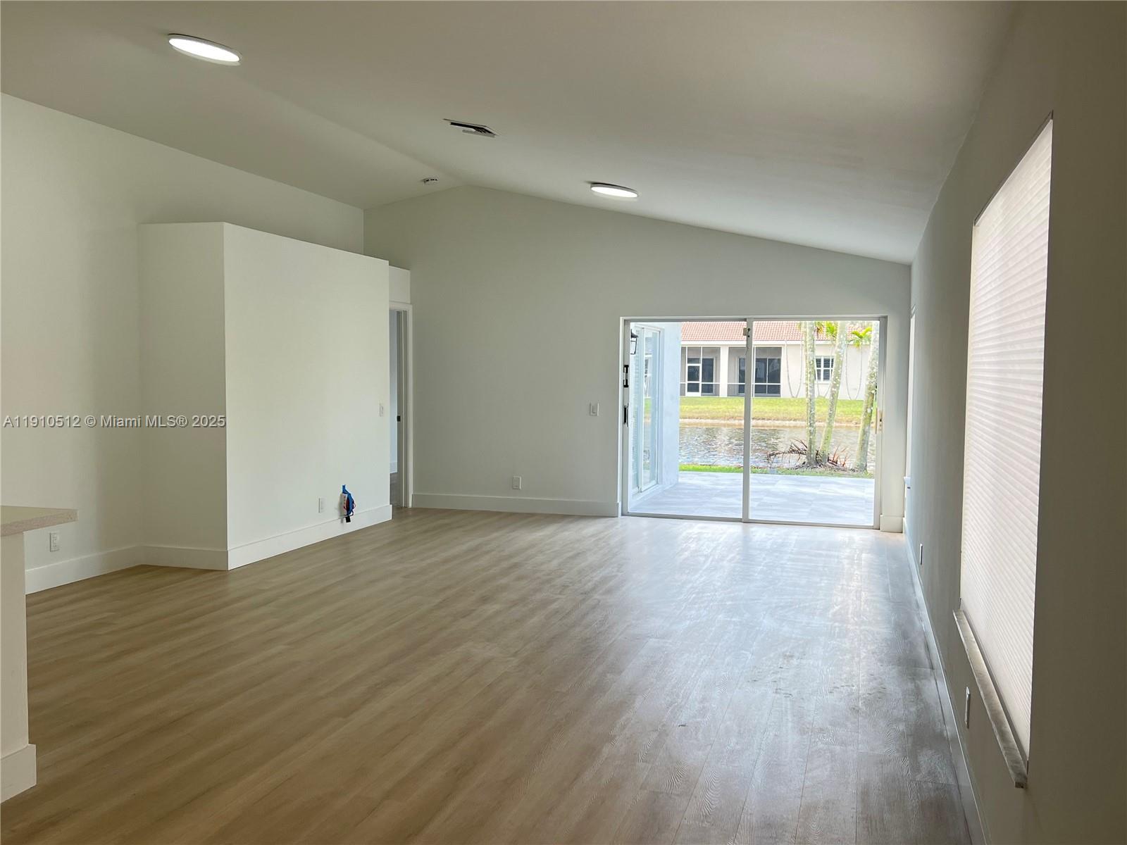 SECTOR 2-PARCELS 21A 25 2 - Residential Lease